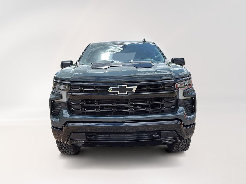 Chevrolet Silverado 1500 LT 2025 à La Malbaie, Québec - 2 - w1024h768px