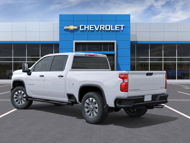 2025 Chevrolet Silverado 2500HD Custom in La Malbaie, Quebec - 3 - w1024h768px
