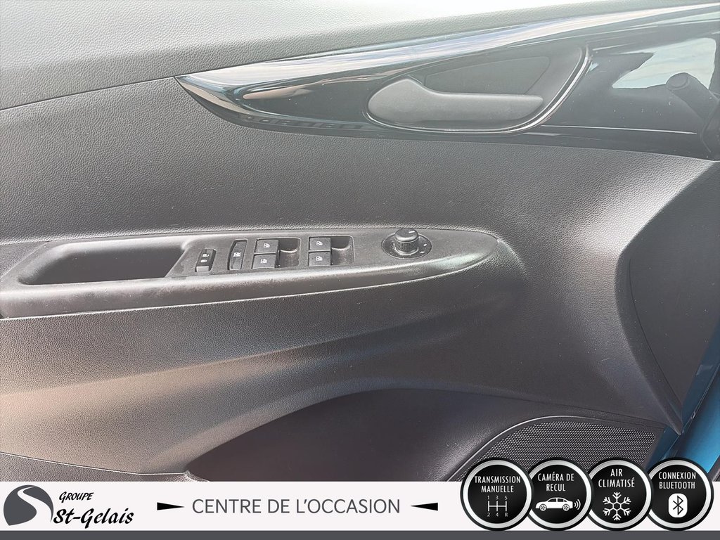 Chevrolet Spark LT 2019 à La Malbaie, Québec - 10 - w1024h768px