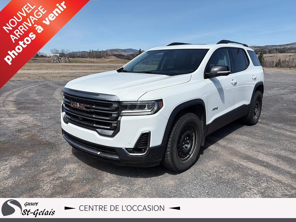 GMC Acadia AT4 2023 à La Malbaie, Québec - 1 - w1024h768px