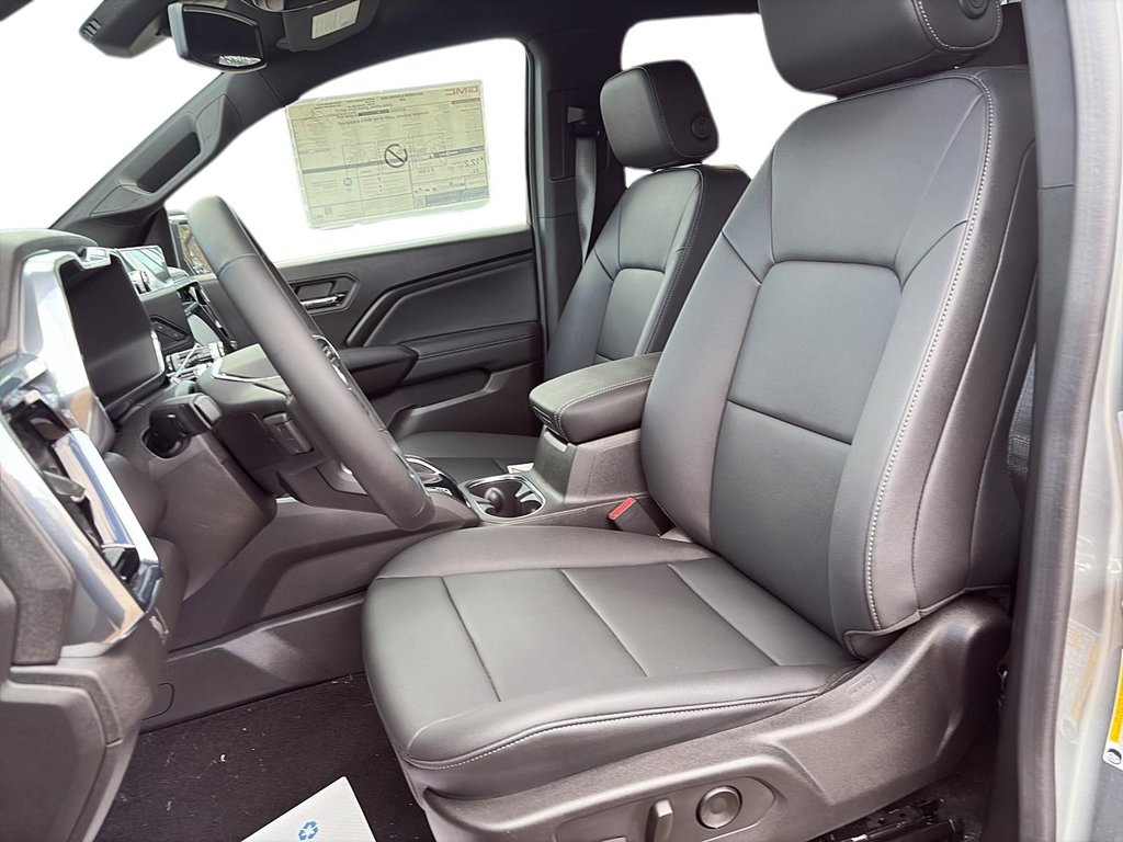 2024 GMC Canyon ELEVATION in La Malbaie, Quebec - 7 - w1024h768px