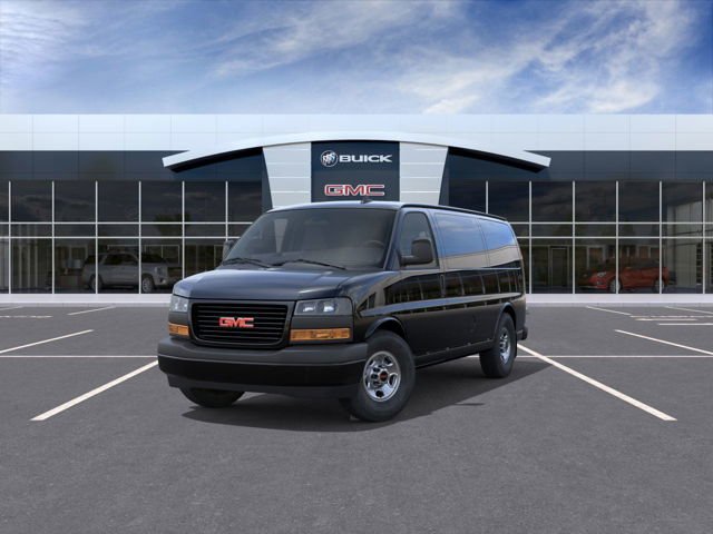 GMC Savana Cargo Van  2025 à La Malbaie, Québec - 1 - w1024h768px