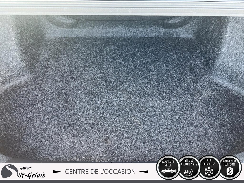 Honda Civic Sedan  2020 à La Malbaie, Québec - 6 - w1024h768px