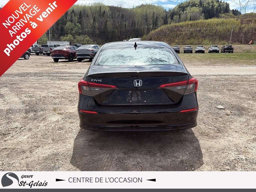 Honda Civic Sedan LX 2022 à La Malbaie, Québec - 3 - w1024h768px