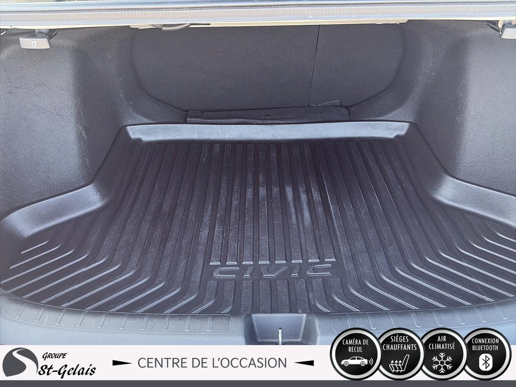 Honda Civic Sedan LX 2022 à La Malbaie, Québec - 6 - w1024h768px