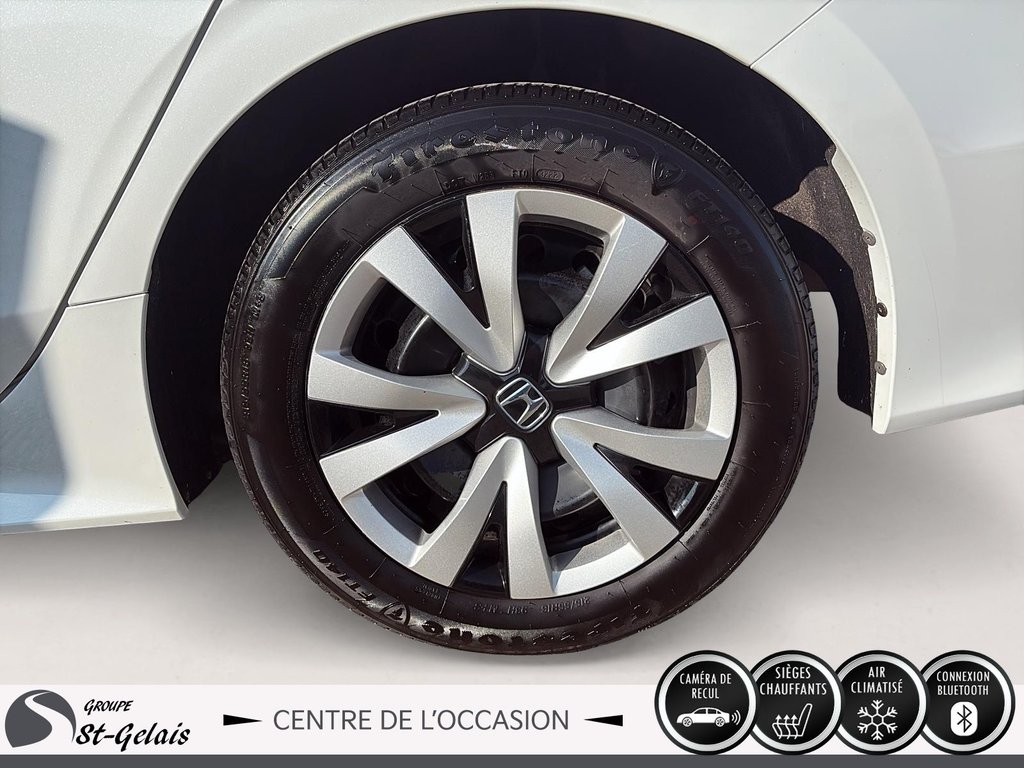 Honda Civic Sedan LX 2022 à La Malbaie, Québec - 7 - w1024h768px