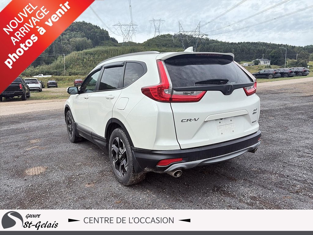 Honda CR-V Touring 2017 à La Malbaie, Québec - 4 - w1024h768px