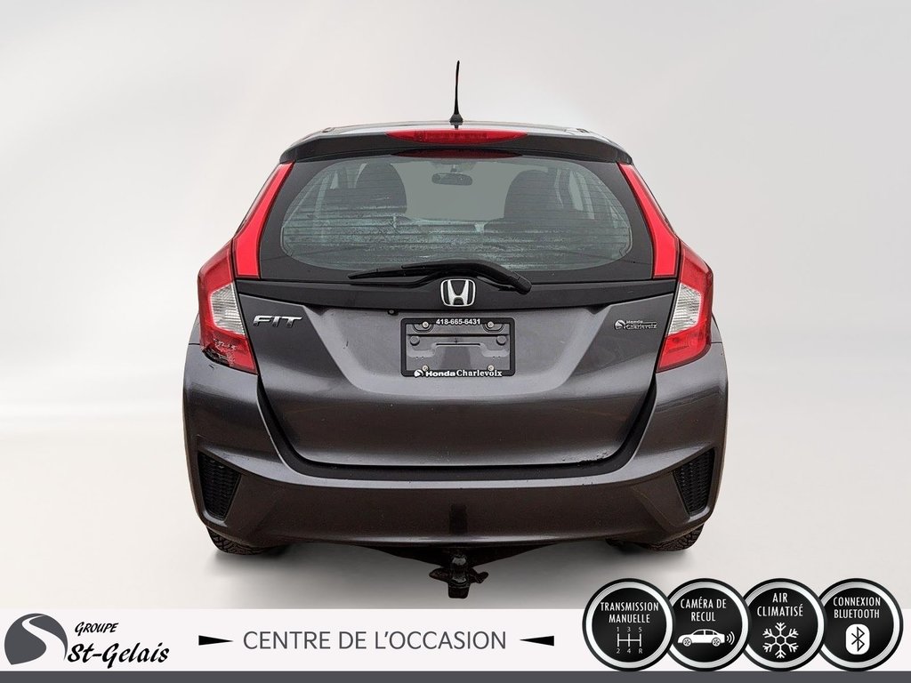 Honda Fit DX 2015 à La Malbaie, Québec - 3 - w1024h768px