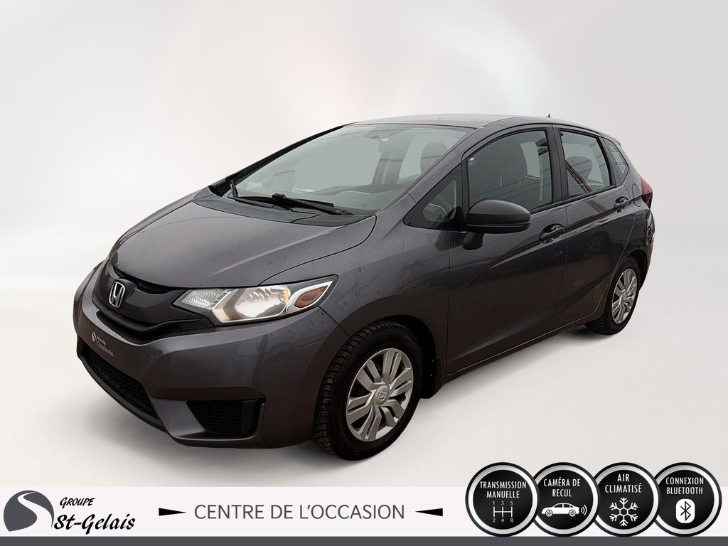 Honda Fit DX 2015 à La Malbaie, Québec - 1 - w1024h768px