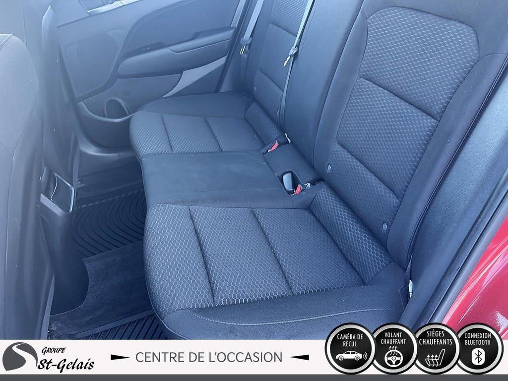 Hyundai Elantra Preferred 2020 à La Malbaie, Québec - 8 - w1024h768px