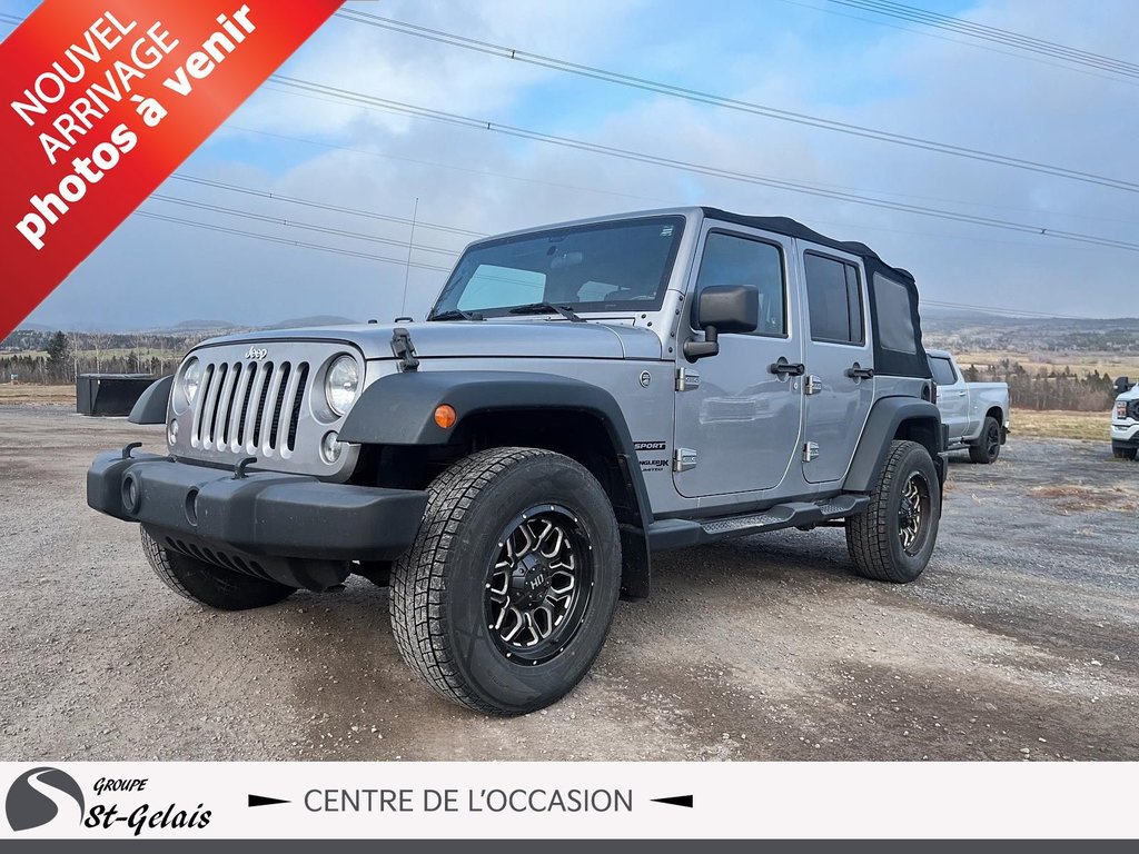 Jeep WRANGLER JK UNLIMITED Sport 2018 à La Malbaie, Québec - 1 - w1024h768px