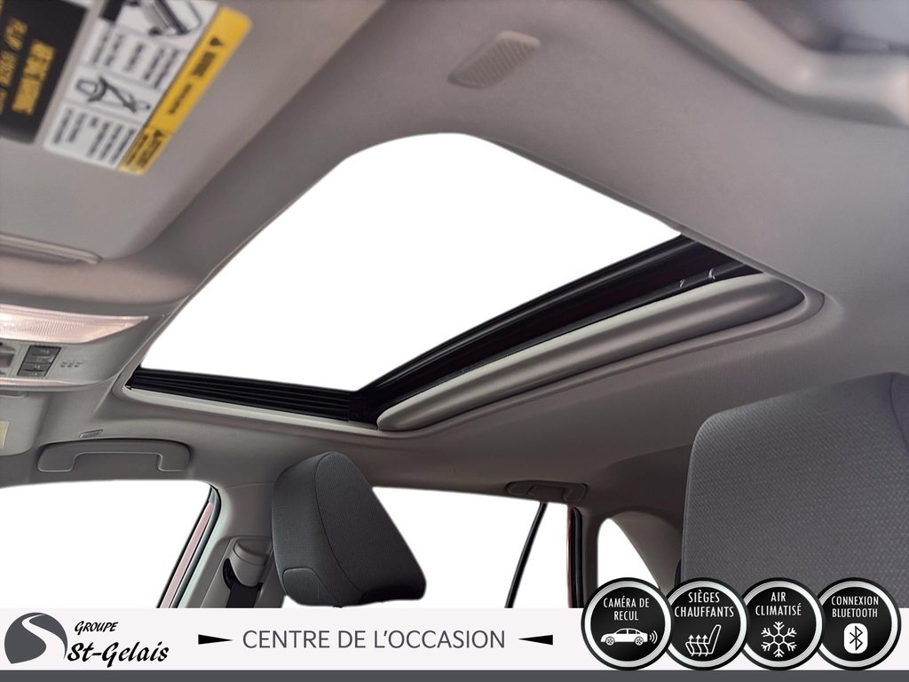 Toyota RAV4 Hybrid XLE 2023 à La Malbaie, Québec - 16 - w1024h768px