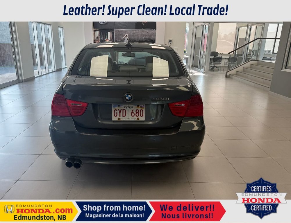 2009 BMW 3 Series 328i xDrive in Edmundston, New Brunswick - 2 - w1024h768px