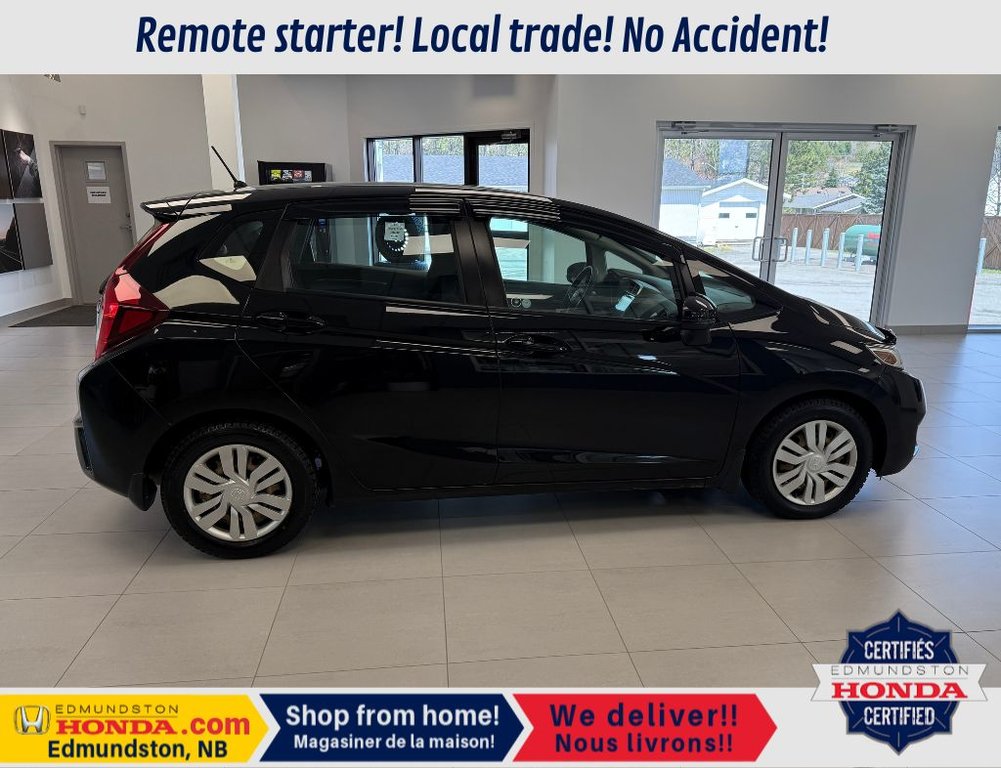 2016 Honda Fit LX in Edmundston, New Brunswick - 5 - w1024h768px