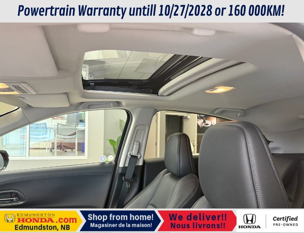 2022 Honda HR-V Touring in Edmundston, New Brunswick - 8 - w1024h768px