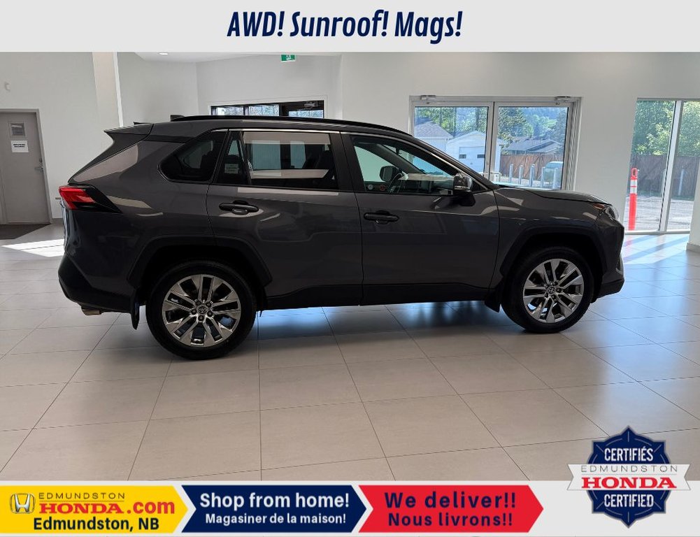 2021 Toyota RAV4 XLE in Edmundston, New Brunswick - 8 - w1024h768px