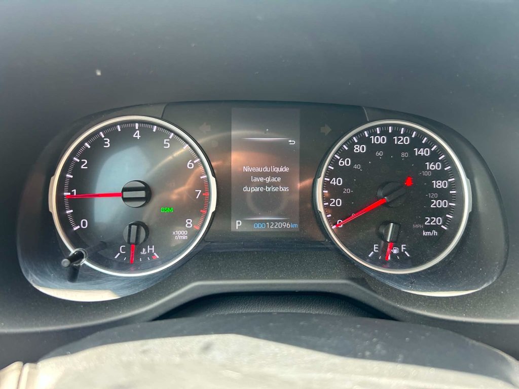Toyota RAV4 XLE 2021 à Edmundston, Nouveau-Brunswick - 2 - w1024h768px