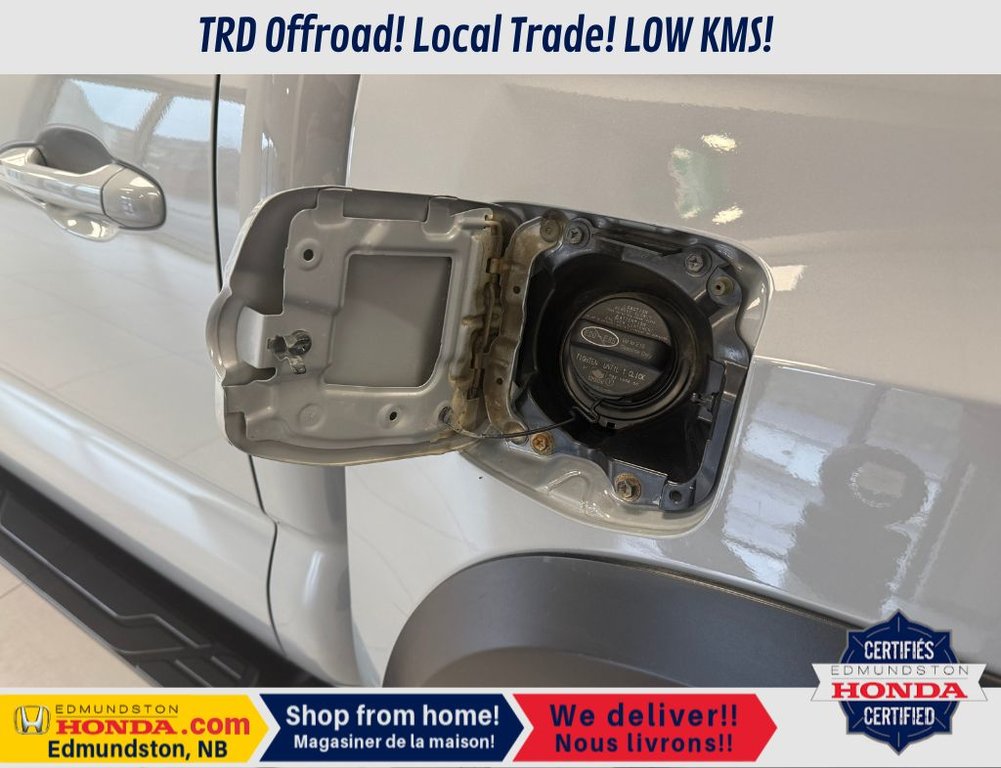 2021 Toyota Tacoma in Edmundston, New Brunswick - 3 - w1024h768px