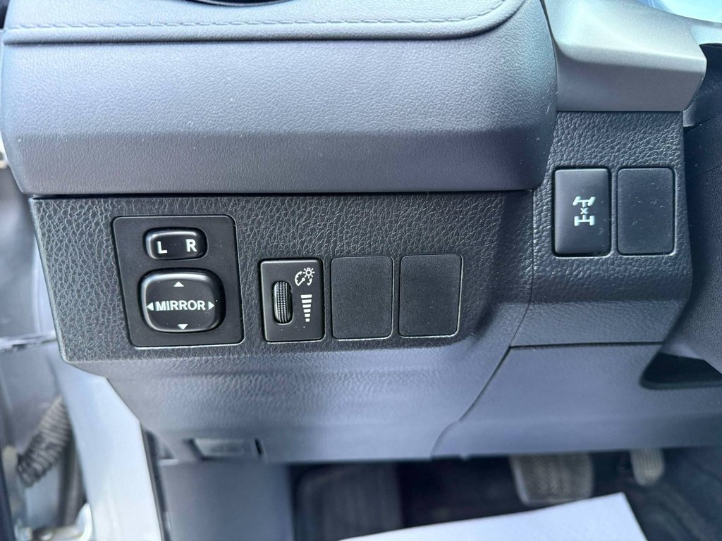 2016 Toyota RAV4 LE in Grand Falls, New Brunswick - 14 - w1024h768px