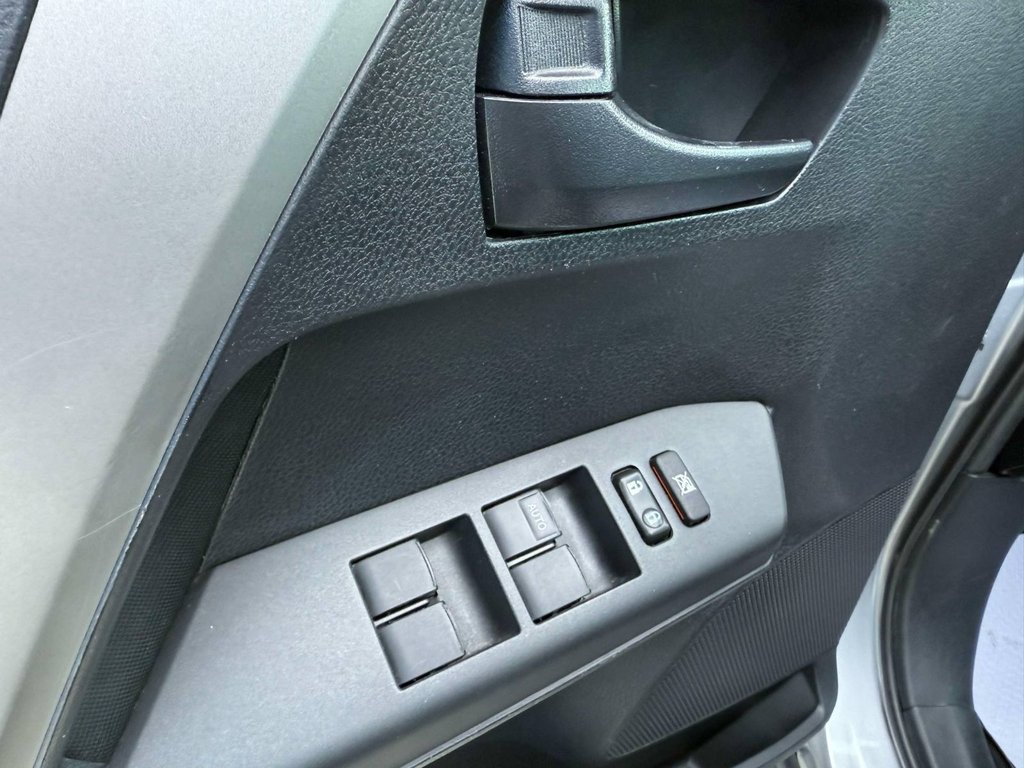 2016 Toyota RAV4 LE in Grand Falls, New Brunswick - 15 - w1024h768px