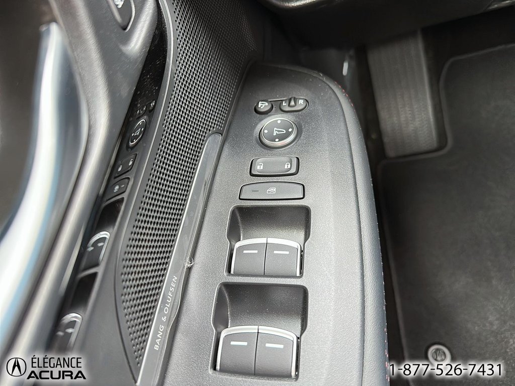 2025 Acura ADX Platinum Elite A-Spec in Granby, Quebec - 14 - w1024h768px