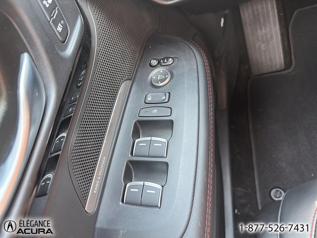 Acura ADX Platinum Elite A-Spec 2025 à Granby, Québec - 14 - w1024h768px
