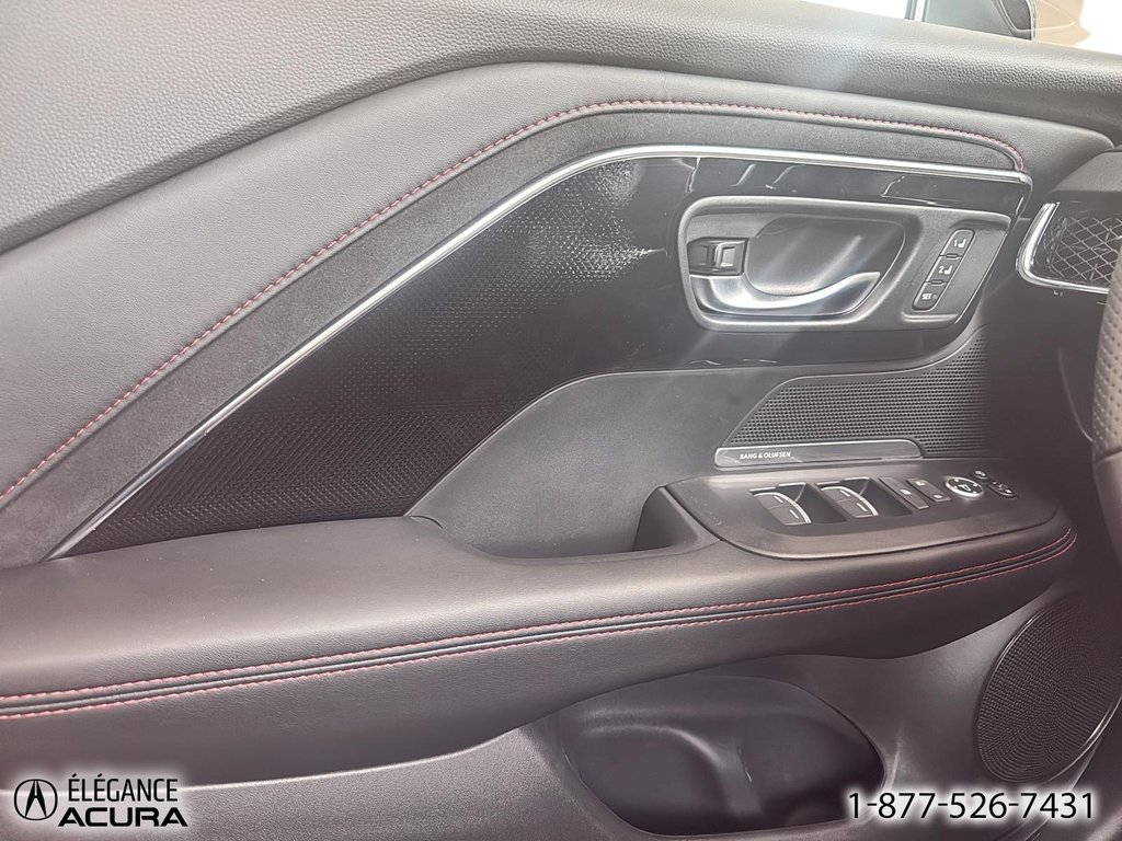 2026 Acura ADX Platinum Elite A-SPEC in Granby, Quebec - 13 - w1024h768px