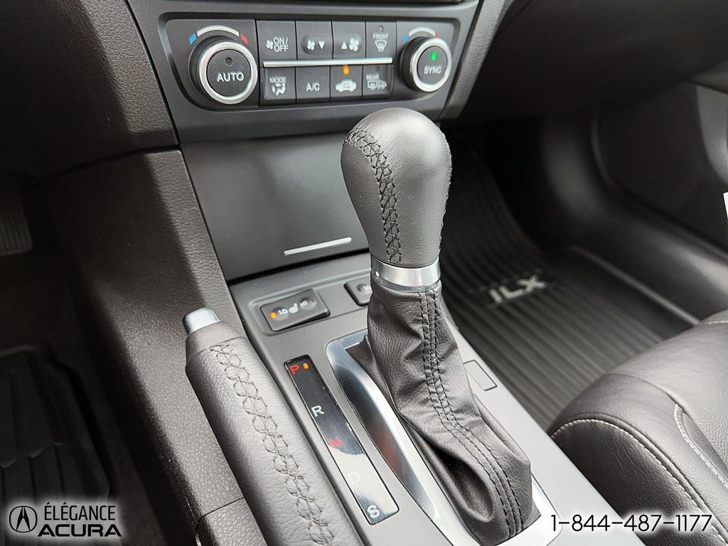 2019 Acura ILX in Granby, Quebec - 18 - w1024h768px