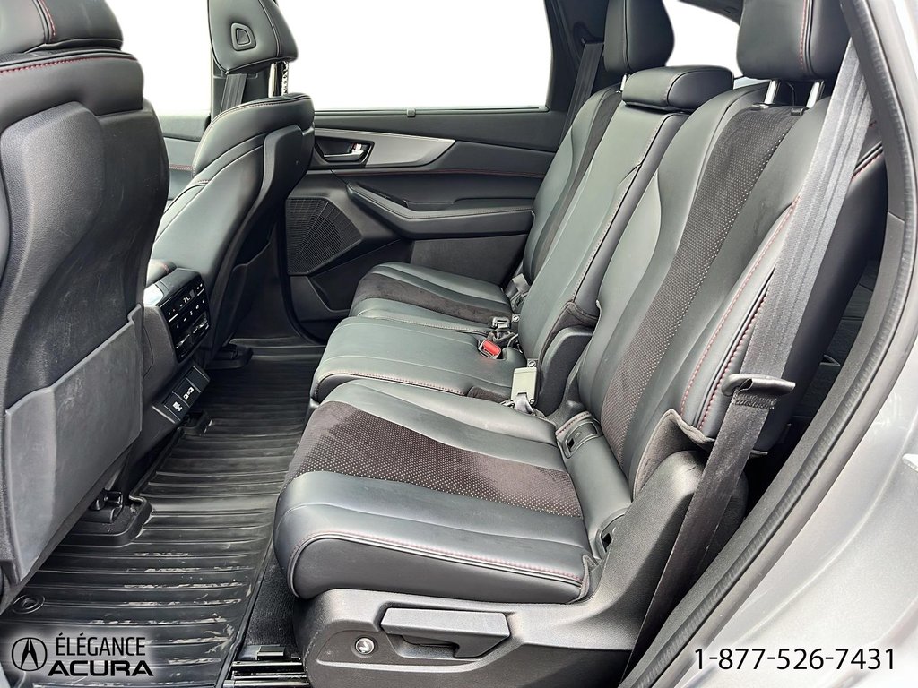 2022 Acura MDX A-Spec in Granby, Quebec - 13 - w1024h768px