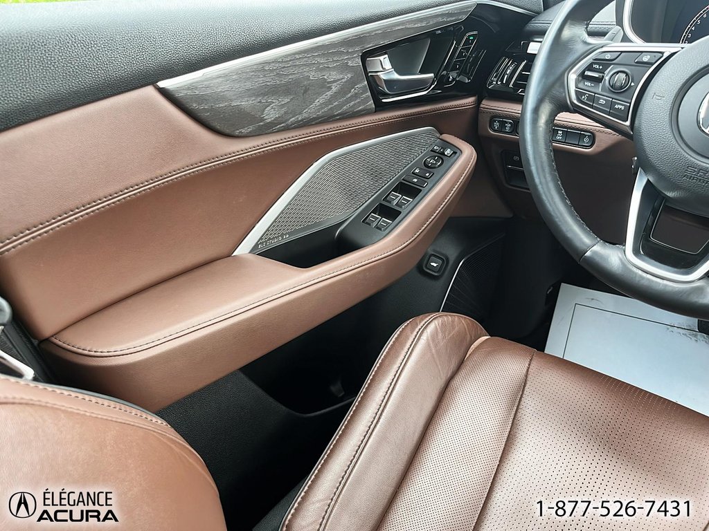 2023 Acura MDX in Granby, Quebec - 14 - w1024h768px