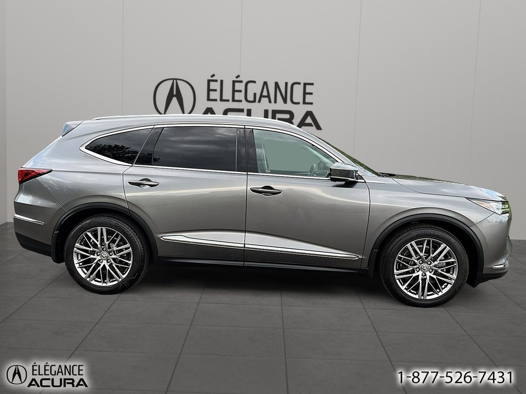 2023 Acura MDX in Granby, Quebec - 4 - w1024h768px