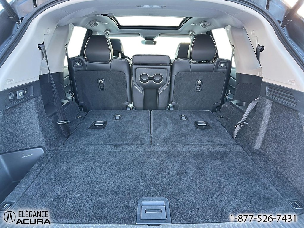 2024 Acura MDX Platinum Elite in Granby, Quebec - 10 - w1024h768px