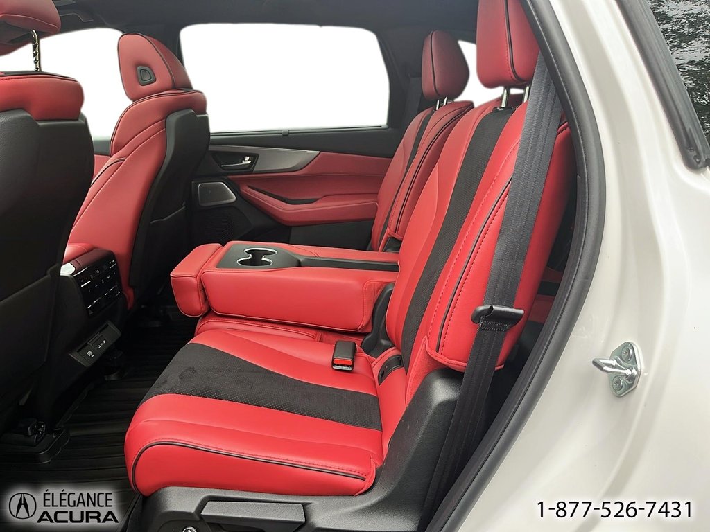 2025 Acura MDX A-Spec in Granby, Quebec - 14 - w1024h768px