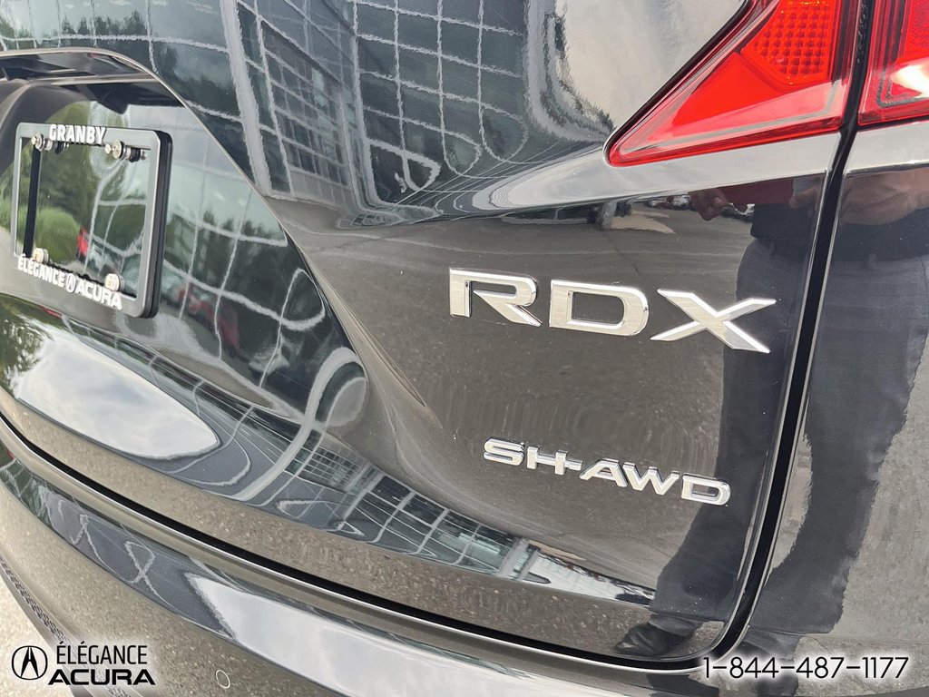 Acura RDX  2019 à Granby, Québec - 19 - w1024h768px