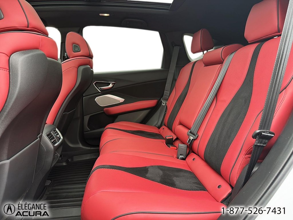 Acura RDX Platinum Elite A-Spec 2023 à Granby, Québec - 13 - w1024h768px