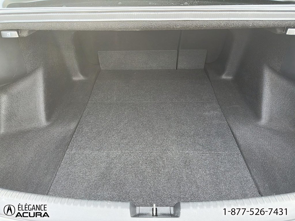 Acura TLX  2021 à Granby, Québec - 9 - w1024h768px