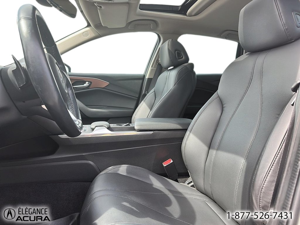 Acura TLX  2021 à Granby, Québec - 11 - w1024h768px