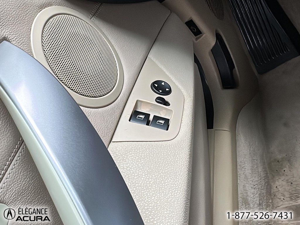 2008 BMW Z4 3.0si in Granby, Quebec - 13 - w1024h768px
