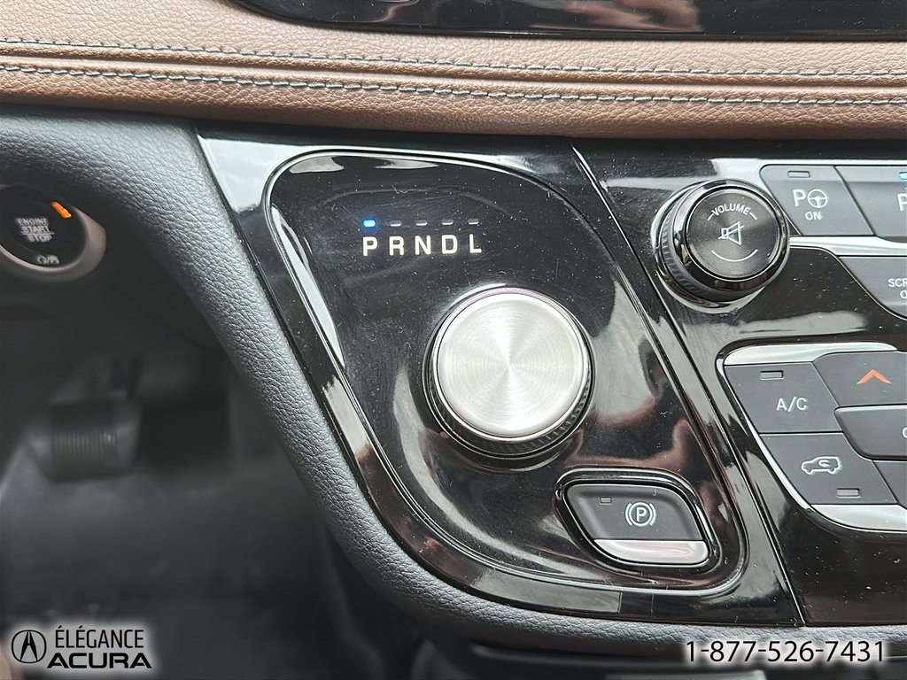 2017 Chrysler Pacifica Limited in Granby, Quebec - 19 - w1024h768px