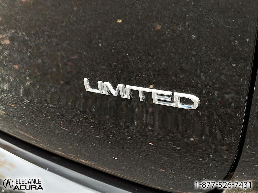 2017 Chrysler Pacifica Limited in Granby, Quebec - 20 - w1024h768px