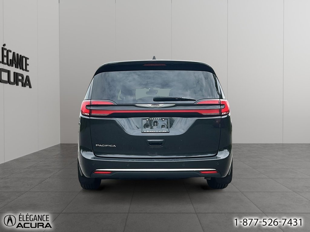 2022 Chrysler Pacifica Touring L in Granby, Quebec - 6 - w1024h768px