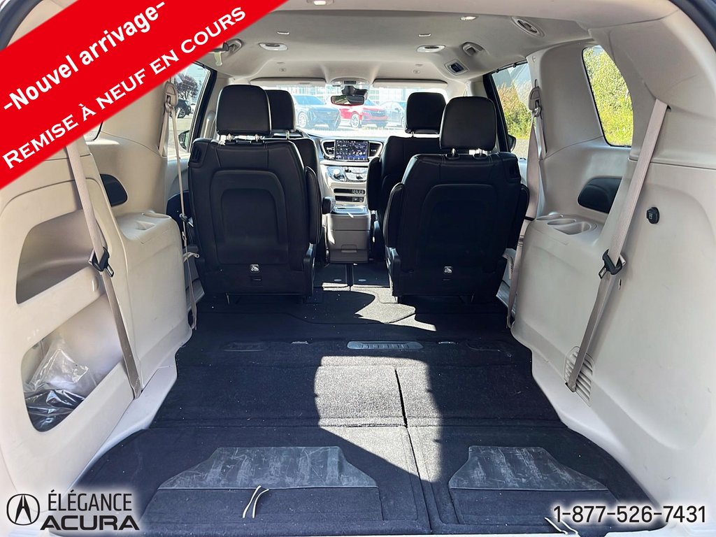 2022 Chrysler Pacifica Touring L in Granby, Quebec - 6 - w1024h768px