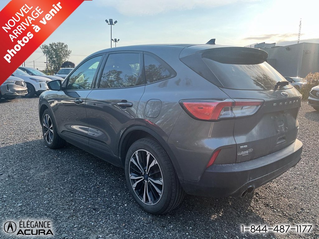 2022  Escape SE Hybrid in Granby, Quebec - 7 - w1024h768px