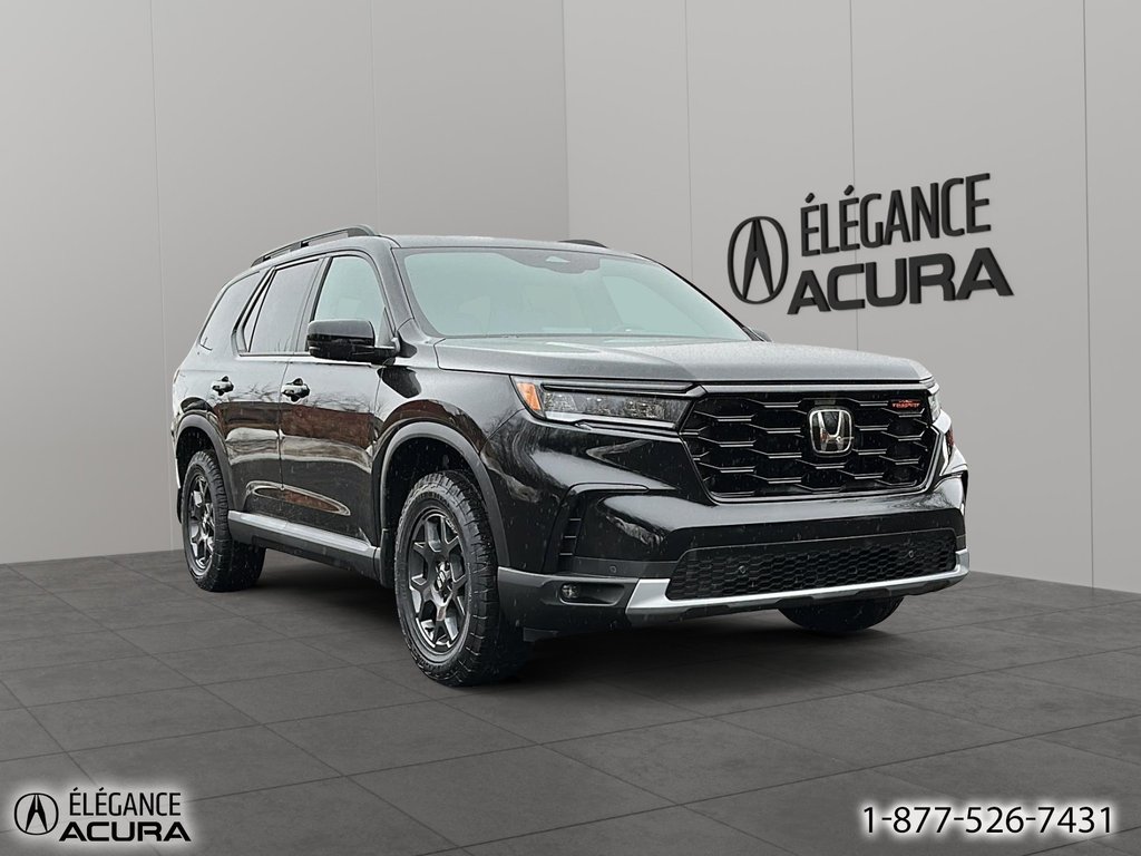 2023 Honda Pilot TrailSport in Granby, Quebec - 3 - w1024h768px