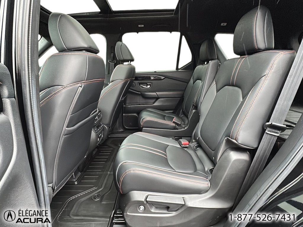 2023 Honda Pilot TrailSport in Granby, Quebec - 12 - w1024h768px