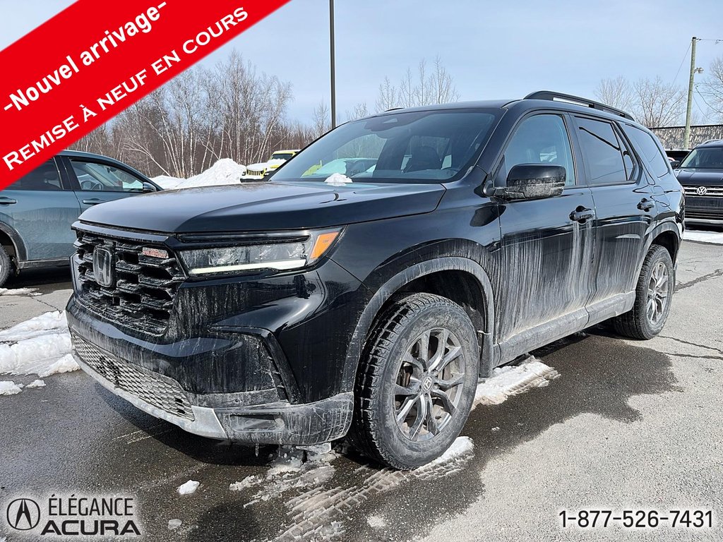 2023 Honda Pilot TrailSport in Granby, Quebec - 1 - w1024h768px