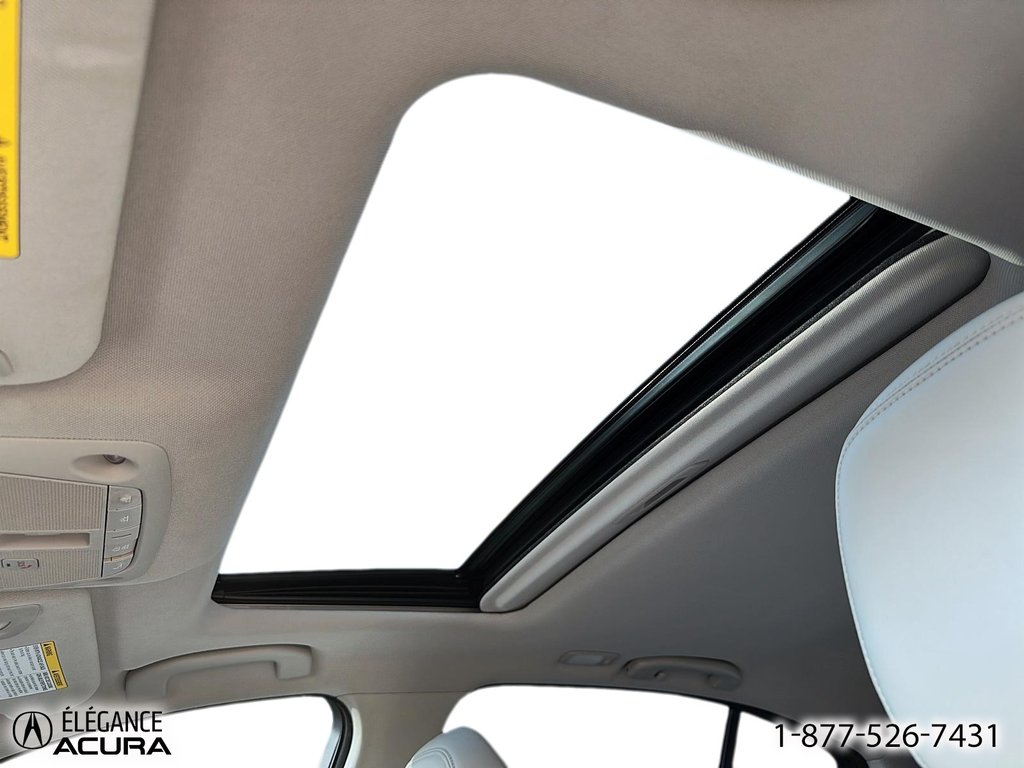 2014 Infiniti Q50 Hybrid in Granby, Quebec - 20 - w1024h768px