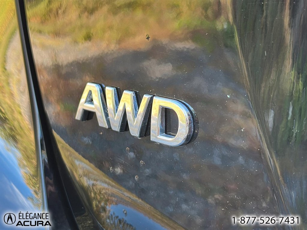 2014 Infiniti Q50 Hybrid in Granby, Quebec - 18 - w1024h768px