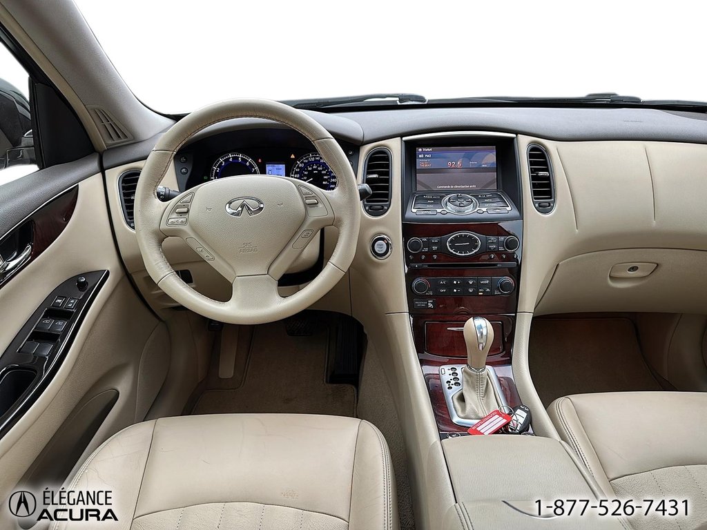 2015 Infiniti QX50 in Granby, Quebec - 13 - w1024h768px