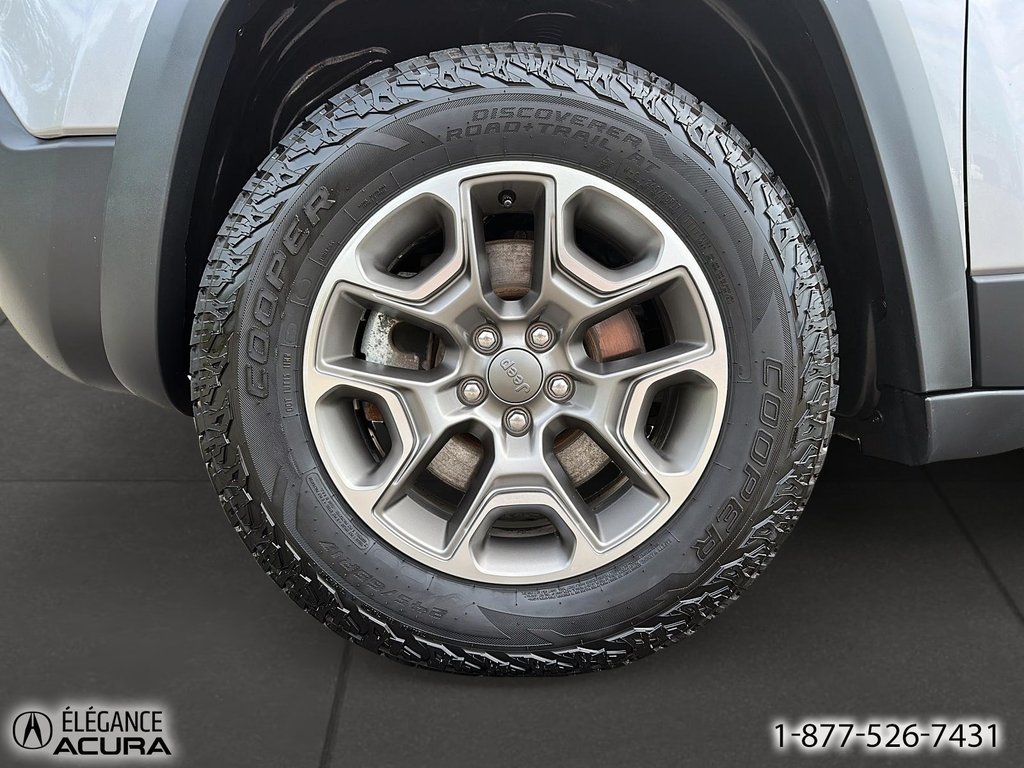 2022 Jeep Cherokee in Granby, Quebec - 10 - w1024h768px